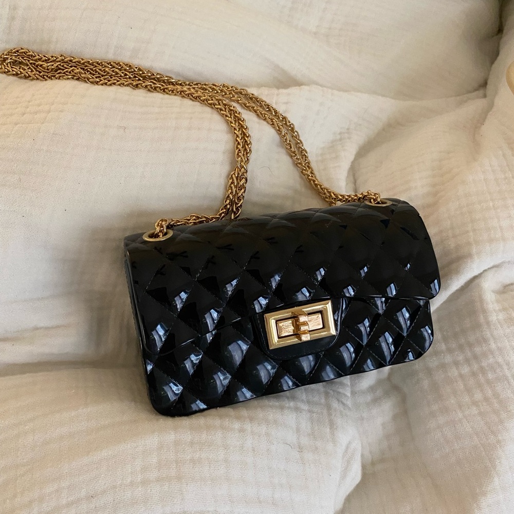 Elegant Black Plastic Quilt-Style Adjustable Shoulder/Cross-Body Bag